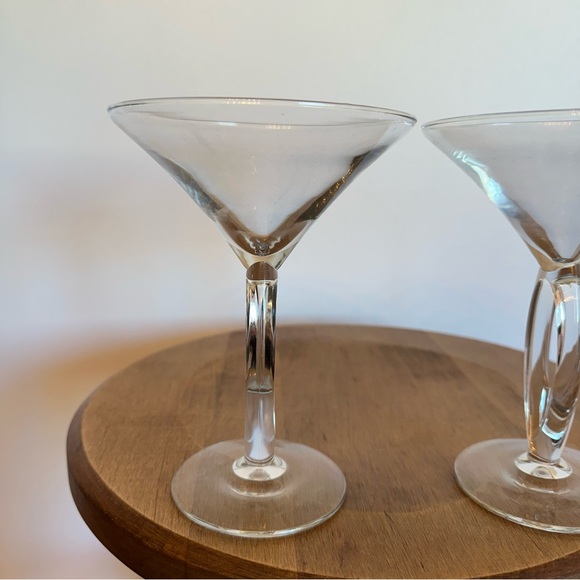SOLD- Set Of Two Libbey 8883 Omega Martini Glasses Cocktail Open Loop Stem - Picture 3 of 9